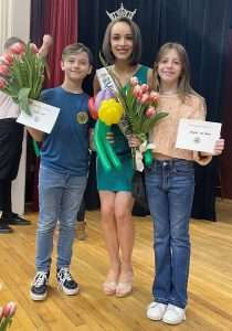 tulip ambassadors with pageant winner