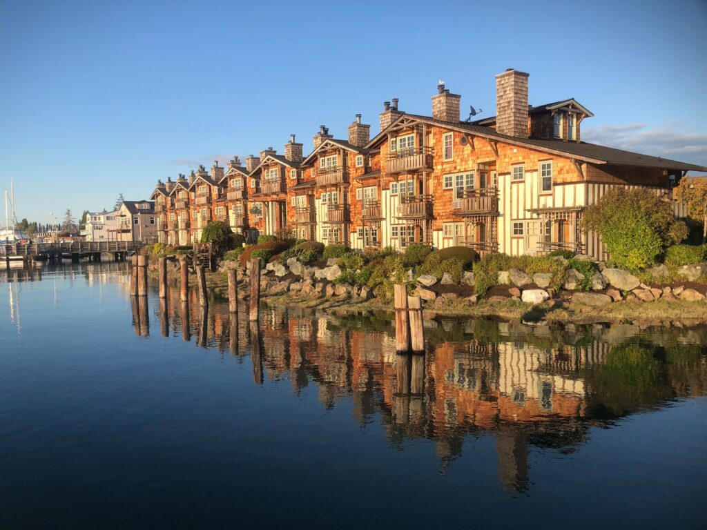 La Conner Channel Lodge on the Swinomish Channel waterfront in La Conner, Washington.